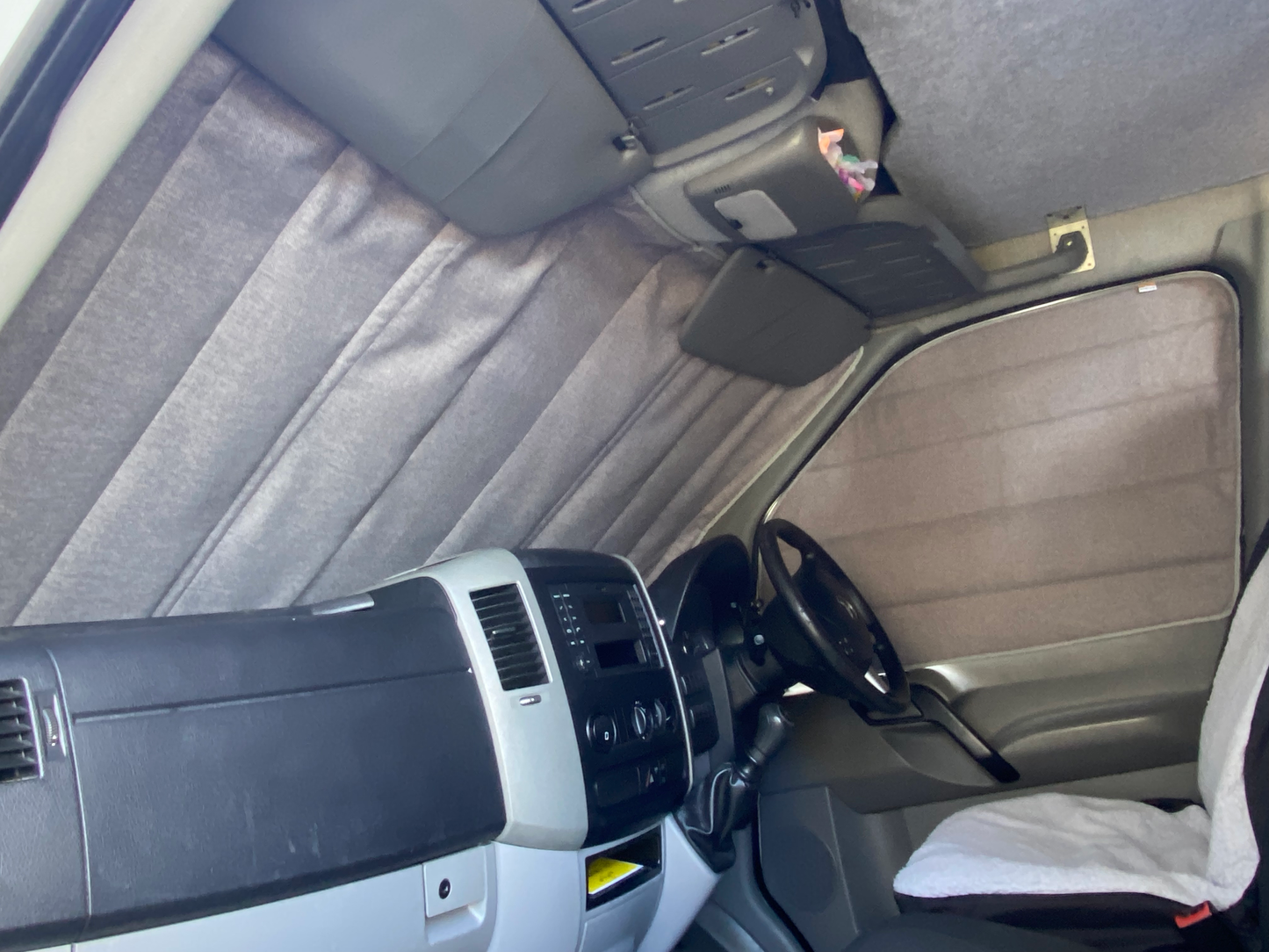 READY TO SHIP - 1 x VW Volkswagen Crafter 2018 onwards Windscreen and Cab door Cover Full Set - Tweed Grey inner, Misty Forest outer - WanderbugUK