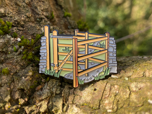 Kissing gate hiking rambling enamel pin badge - wooden gate British countryside gift